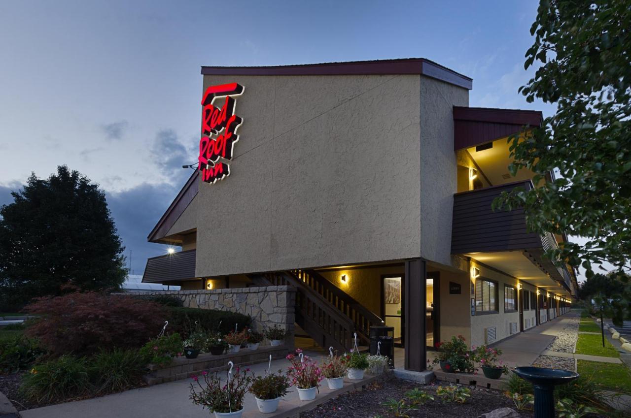 Red Roof Inn Lansing West - Msu Bagian luar foto