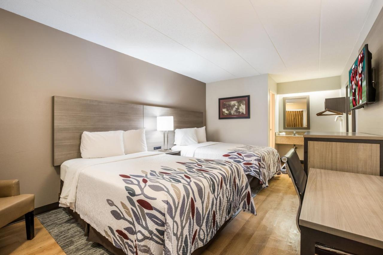 Red Roof Inn Lansing West - Msu Bagian luar foto